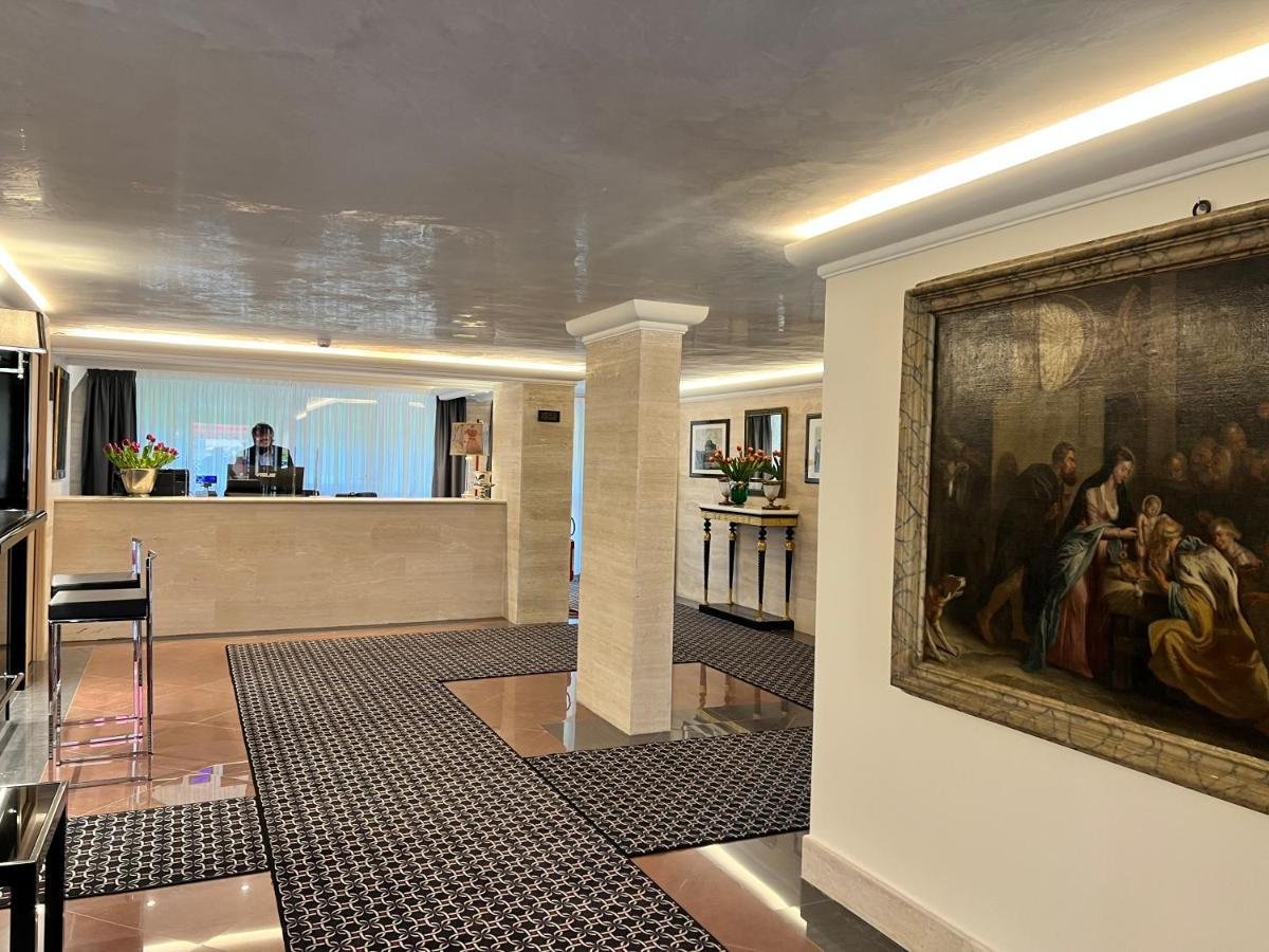 Gemelli Hotel Roma Exterior foto